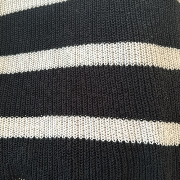 REITMANS VEST SWEATER - Picture 5 of 6